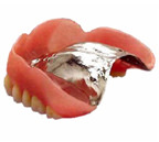 チタン義歯(薄い・軽い・丈夫)