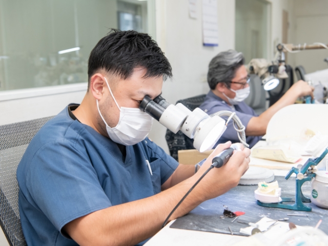 技工所を院内に完備